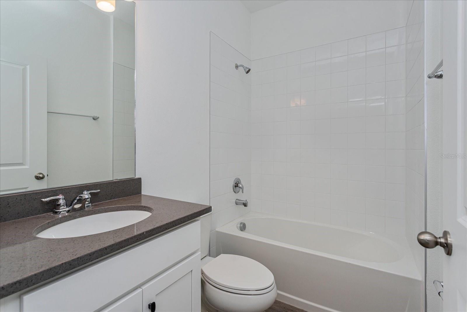 RESERVES AT HAMMOCK OAKS - Residential