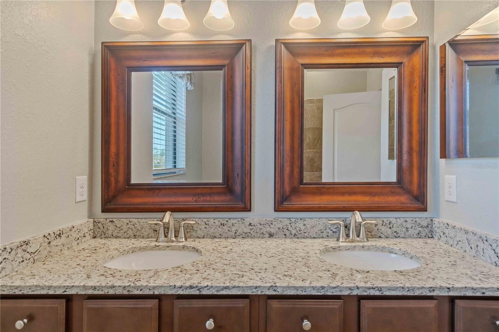 GRAN PARADISO PH 1 - Residential