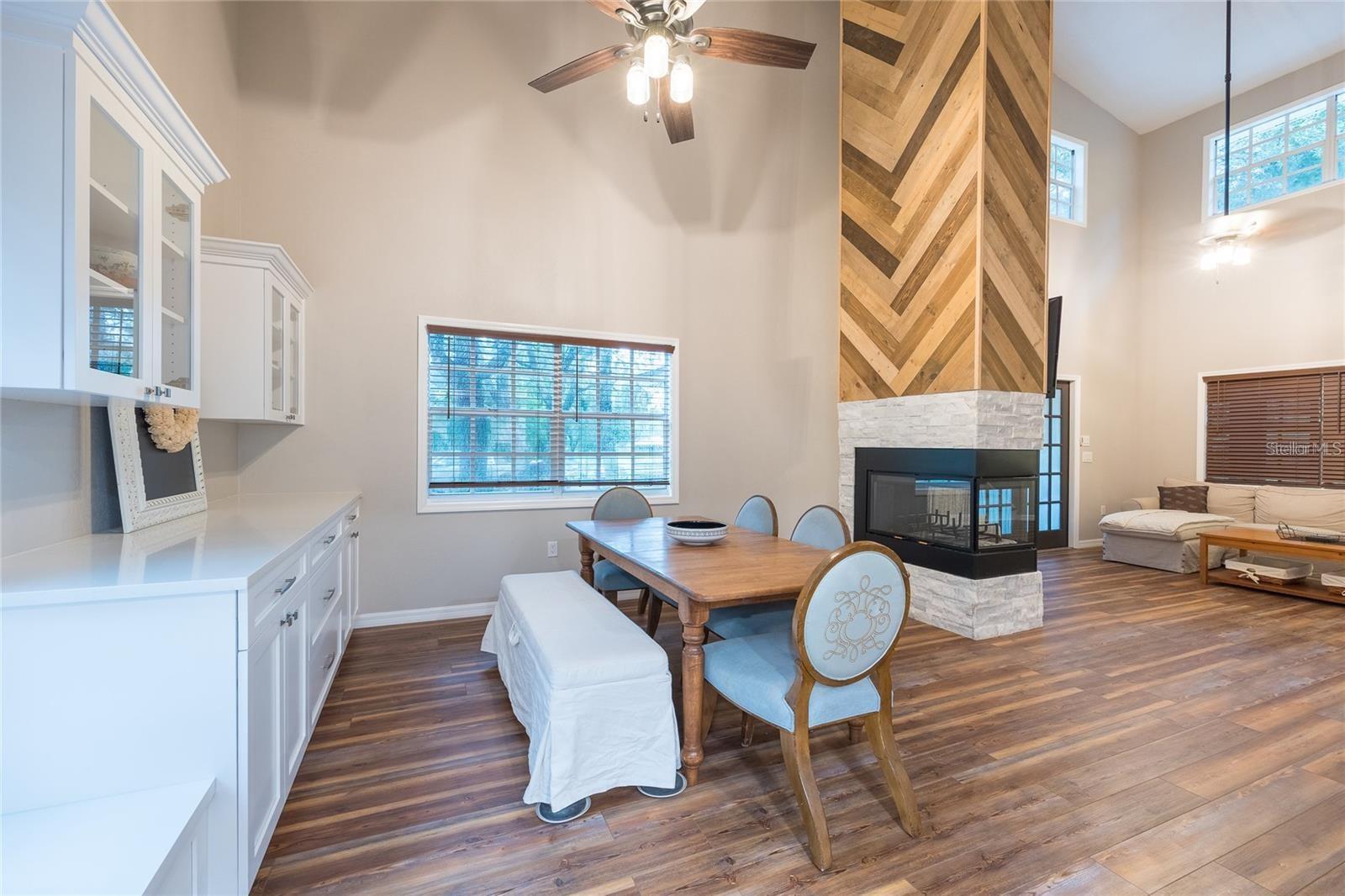 LONG LAKE ESTATES - Residential