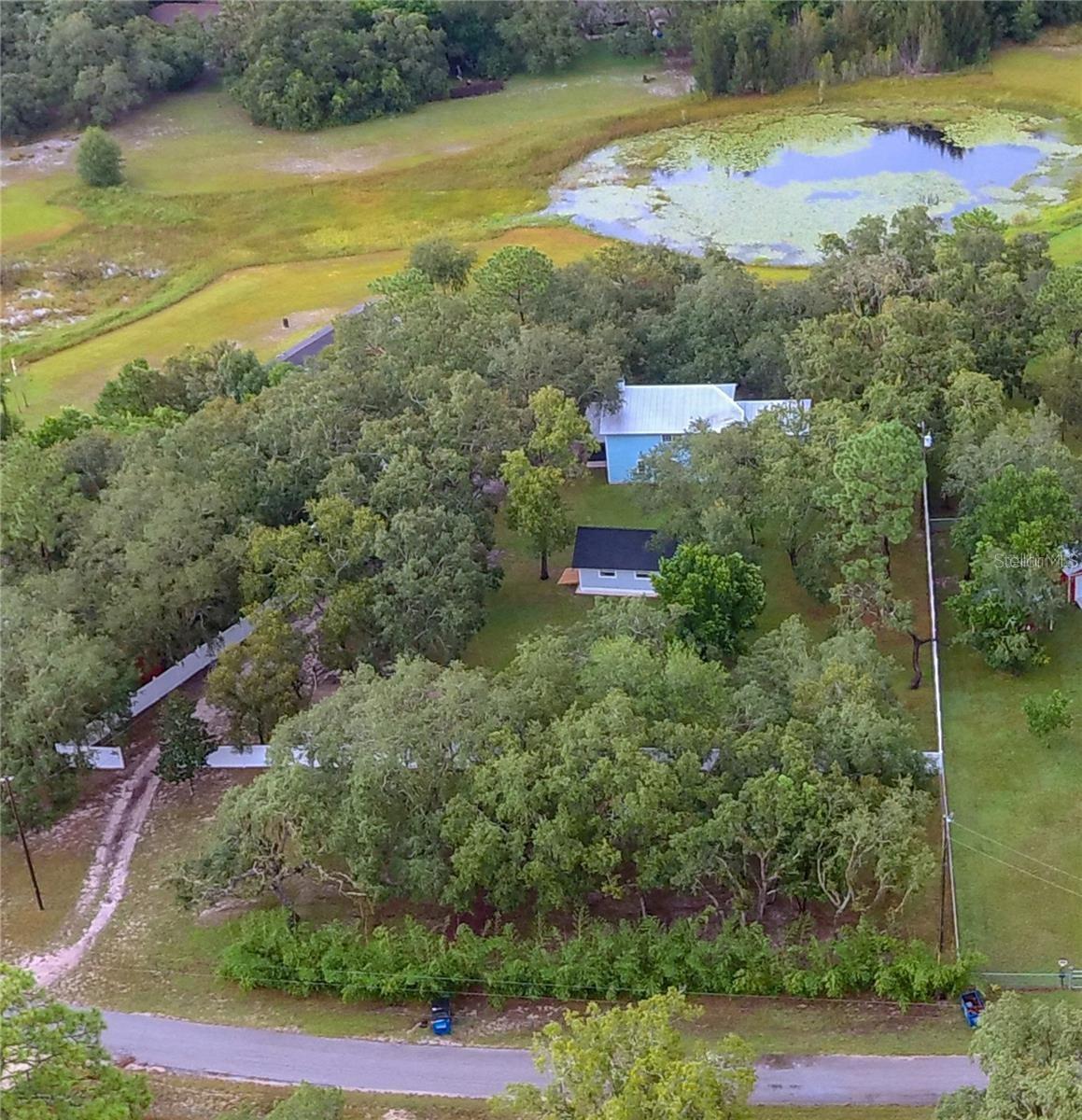 LONG LAKE ESTATES - Residential