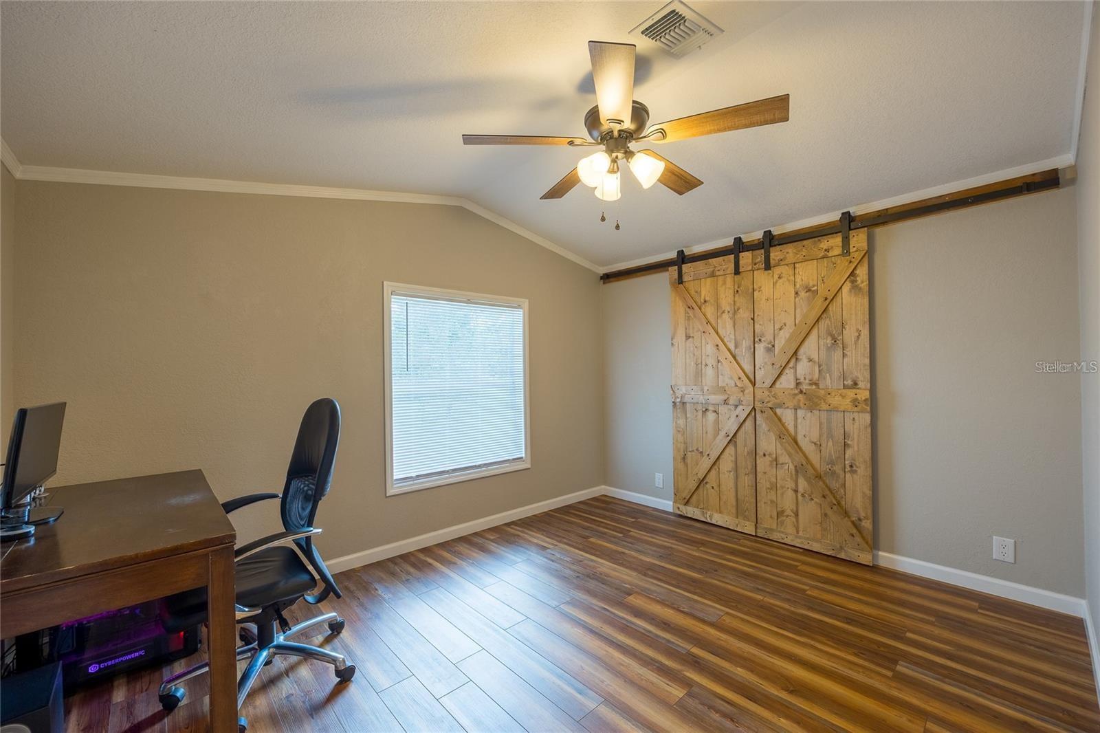 LONG LAKE ESTATES - Residential