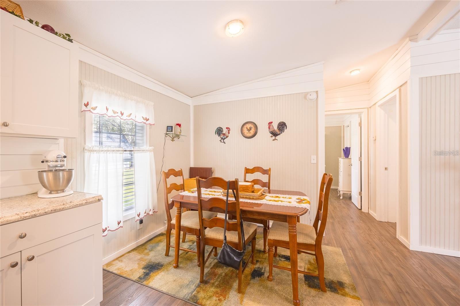 LONG LAKE ESTATES - Residential