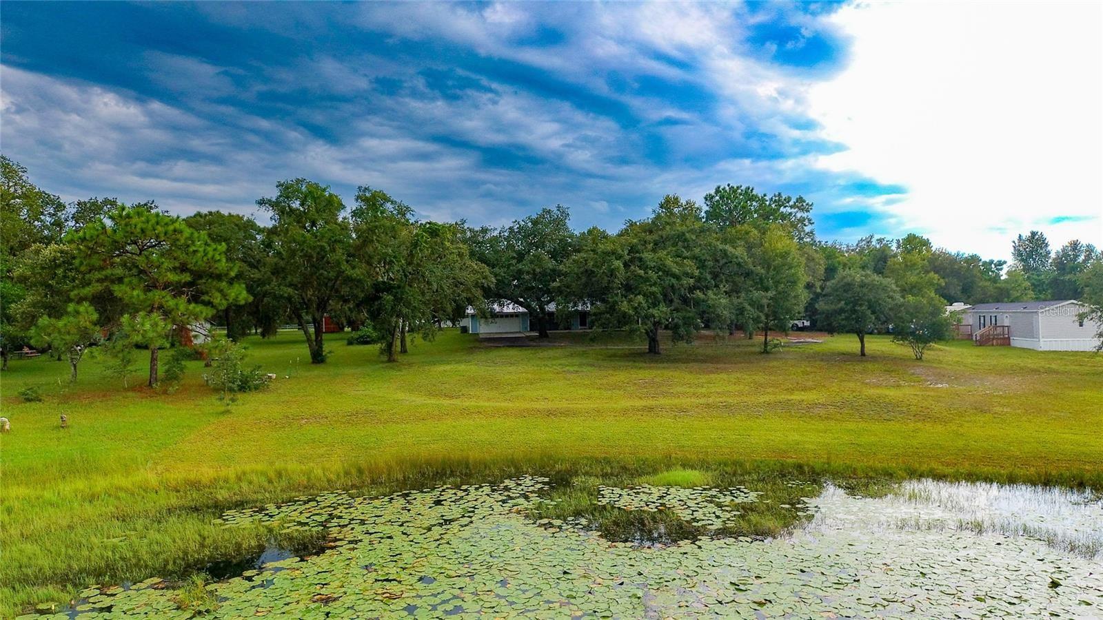 LONG LAKE ESTATES - Residential