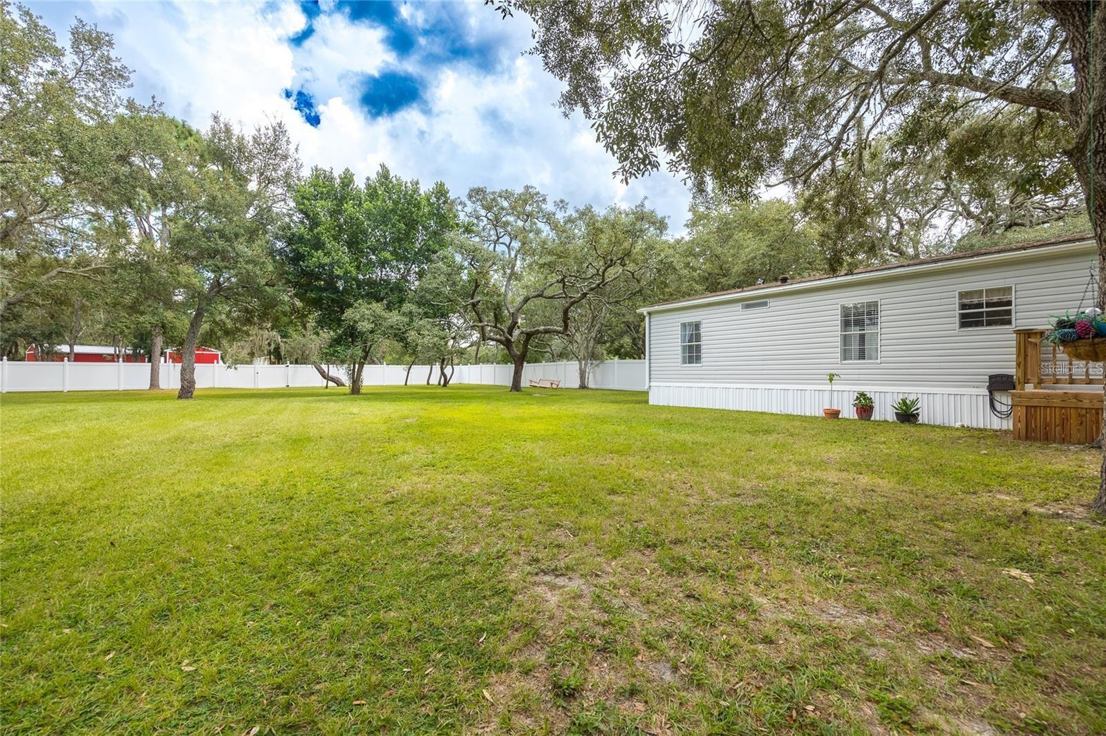 LONG LAKE ESTATES - Residential