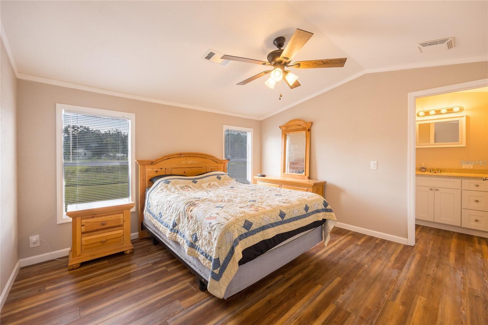 LONG LAKE ESTATES - Residential