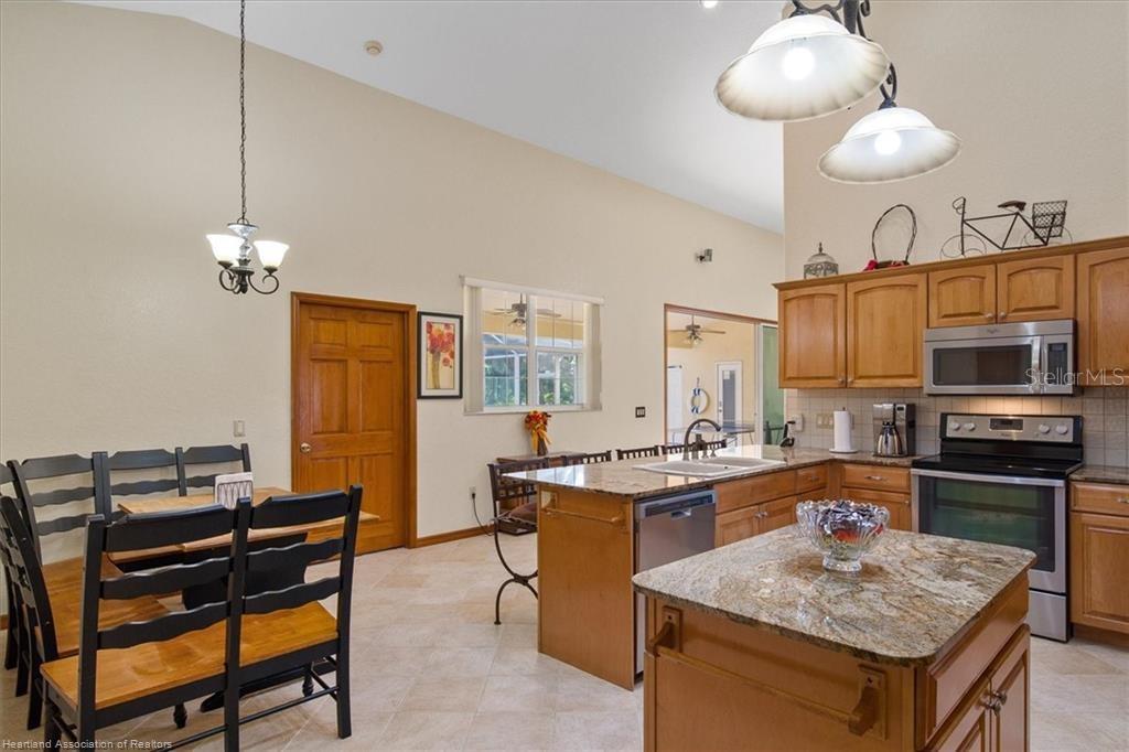 LAKE JUNE POINTE PH 01 - Residential