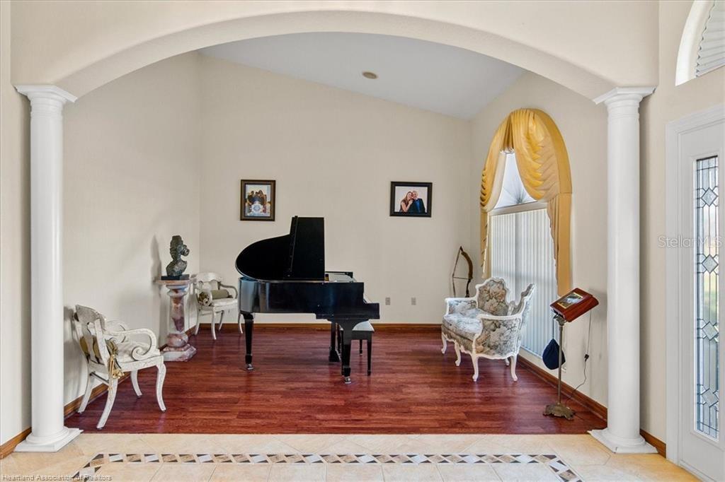 LAKE JUNE POINTE PH 01 - Residential