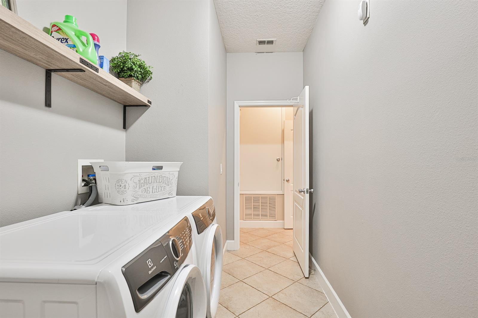 Venetian Bay Ph 1A - Residential