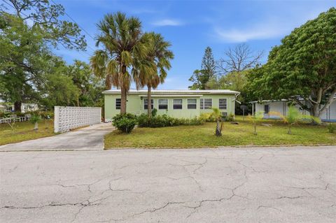 Photo of 104 52nd Avenue Plaza W, Bradenton, FL 34207 (MLS # TB8493811)