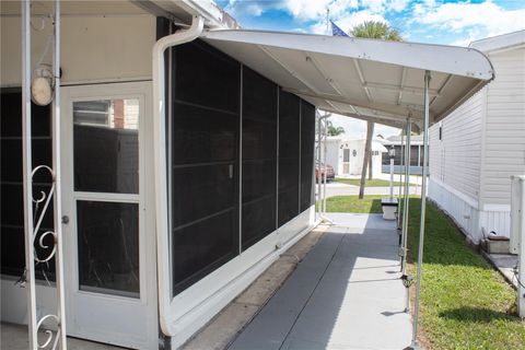Manufactured Home in CLERMONT FL 9000 US HWY 192 23.jpg