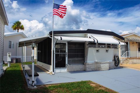 Manufactured Home in CLERMONT FL 9000 US HWY 192.jpg