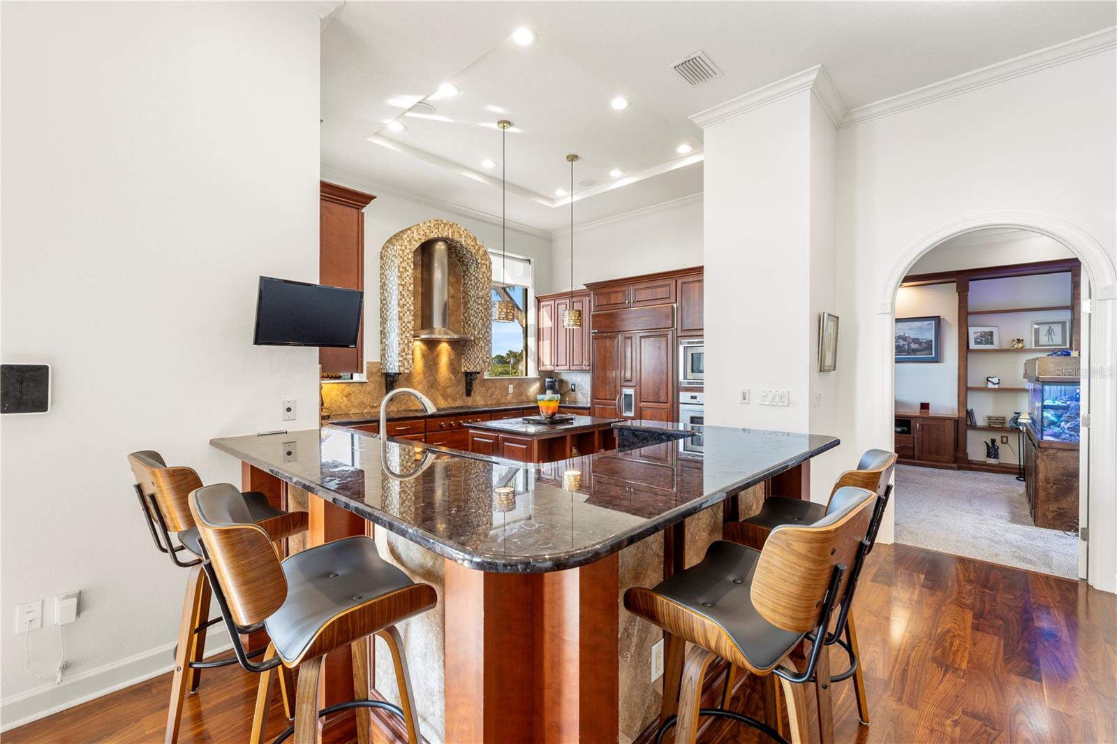 THE RESERVE OF OLD TAMPA BAY - Residential