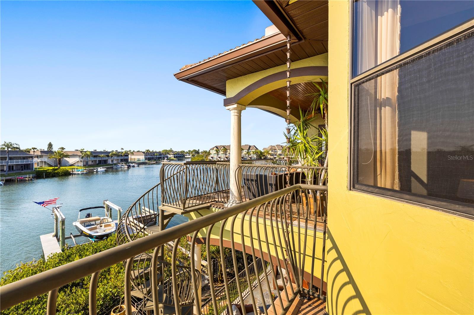 THE RESERVE OF OLD TAMPA BAY - Residential