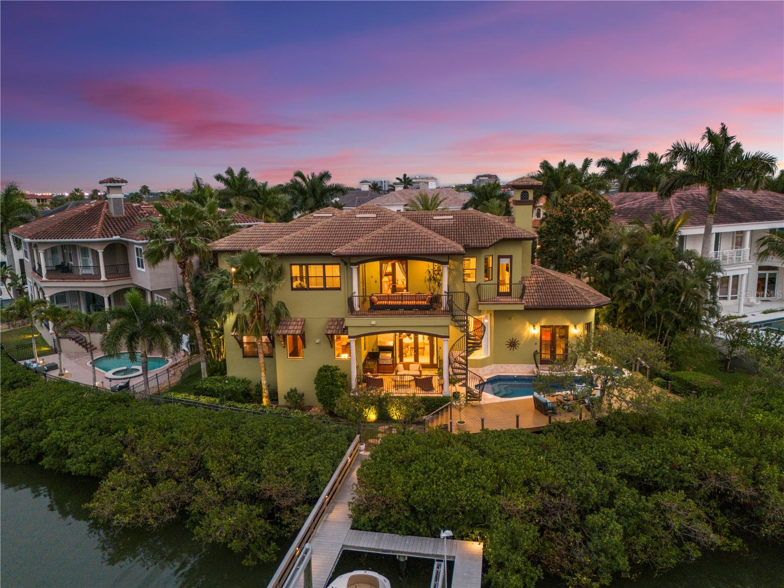 THE RESERVE OF OLD TAMPA BAY - Residential