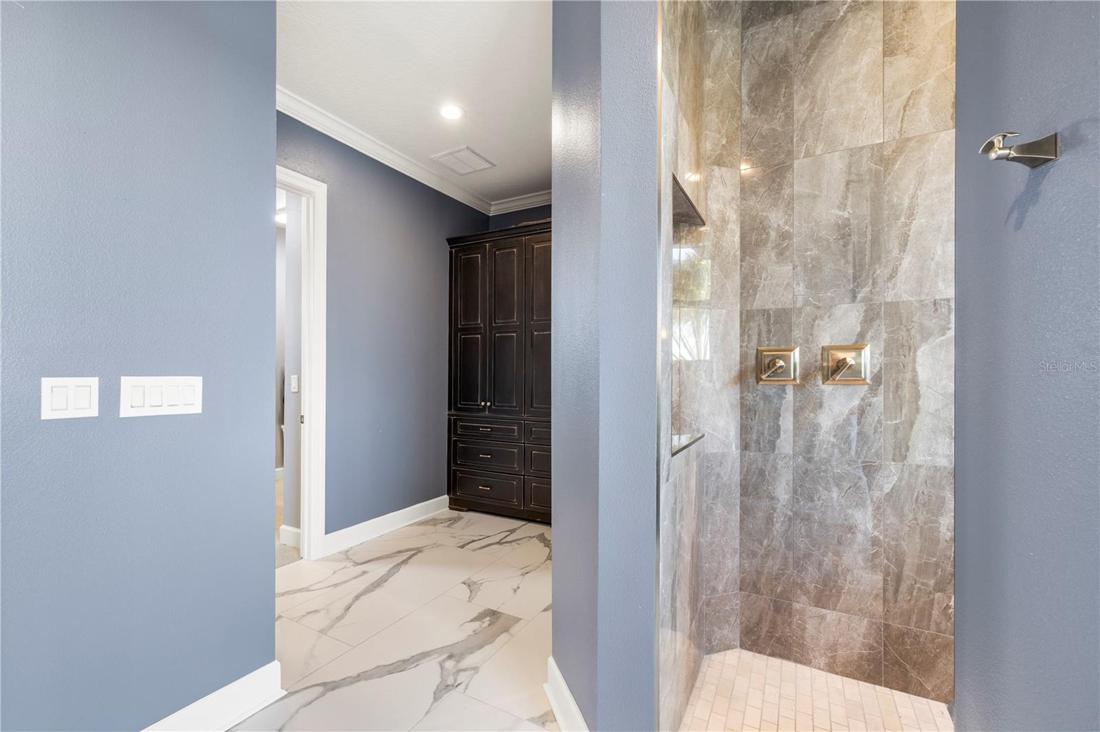 THE RESERVE OF OLD TAMPA BAY - Residential