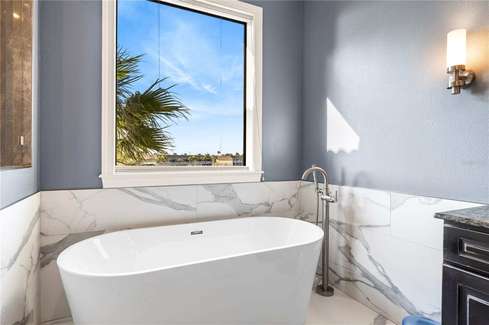 THE RESERVE OF OLD TAMPA BAY - Residential