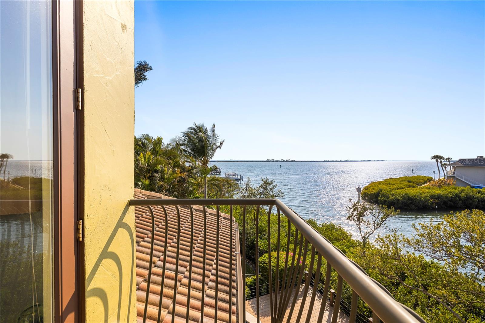 THE RESERVE OF OLD TAMPA BAY - Residential