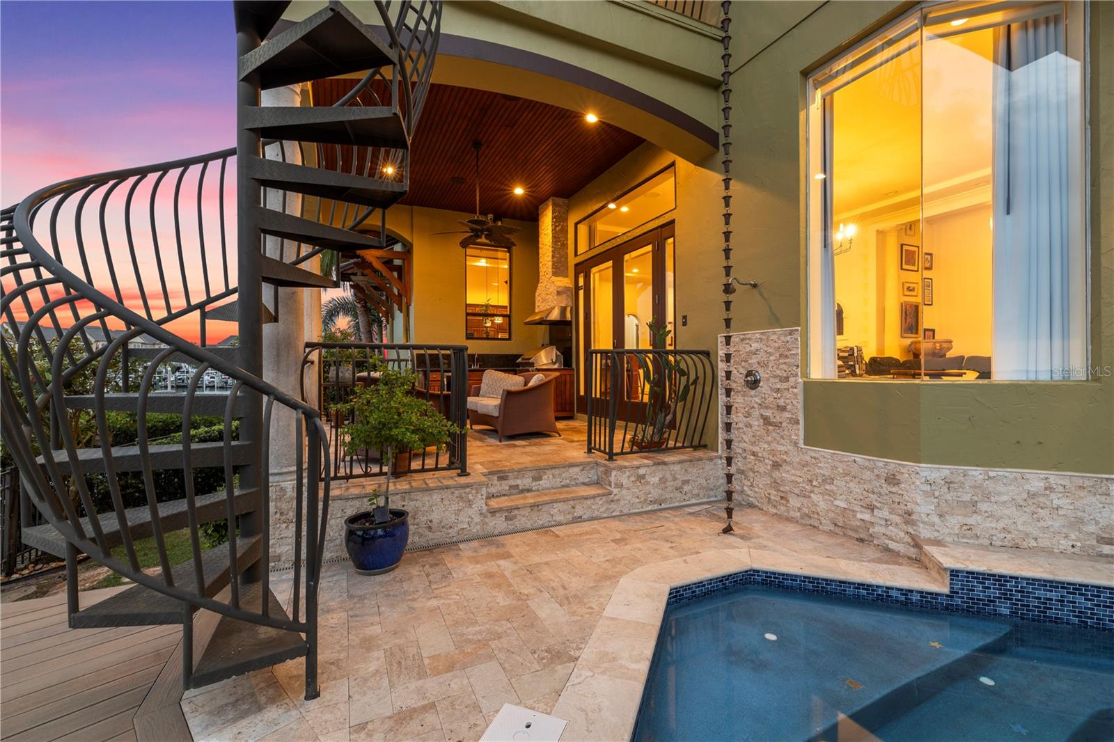 THE RESERVE OF OLD TAMPA BAY - Residential