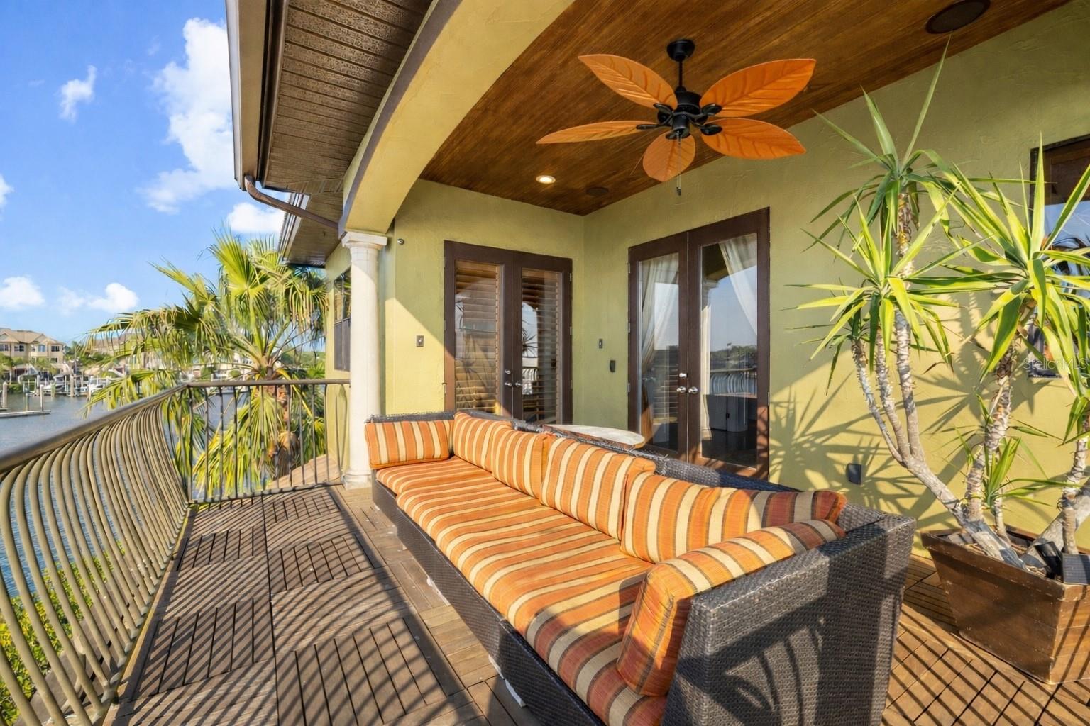 THE RESERVE OF OLD TAMPA BAY - Residential