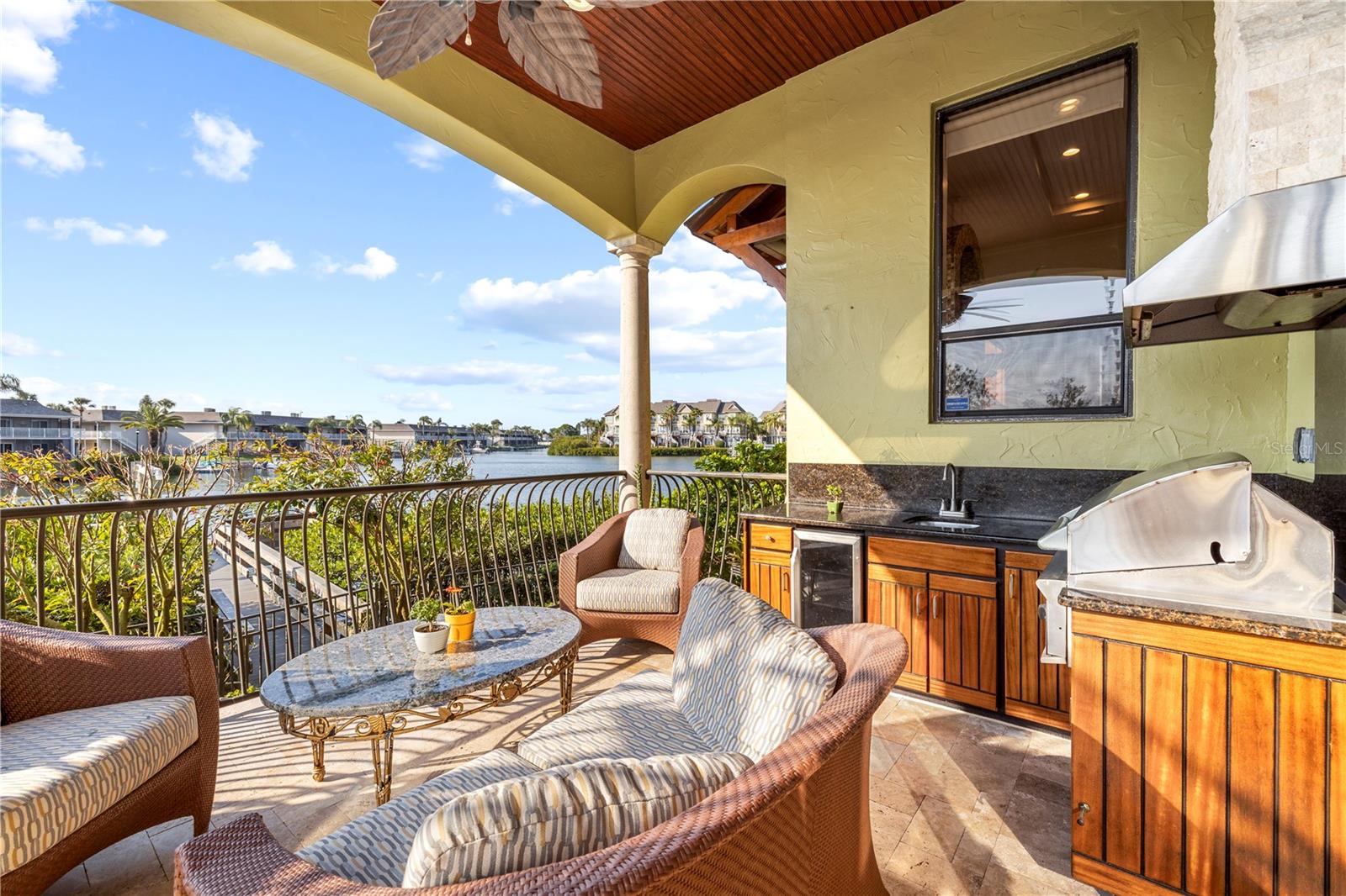 THE RESERVE OF OLD TAMPA BAY - Residential