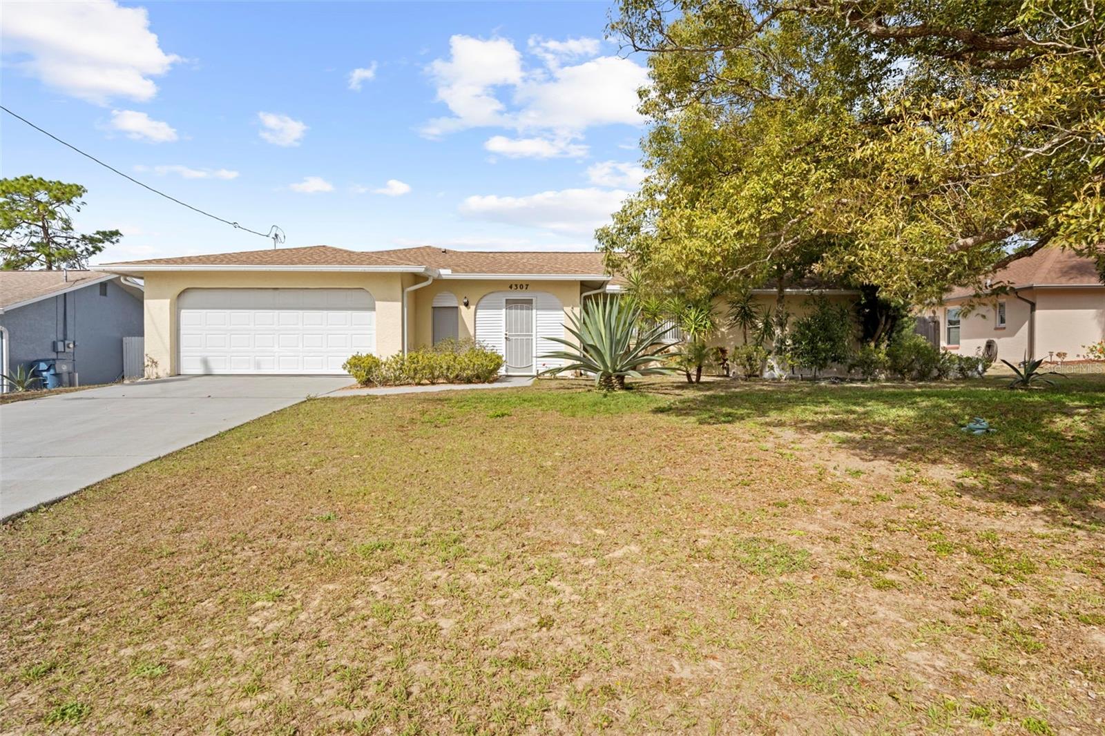 SPRING HILL - Residential