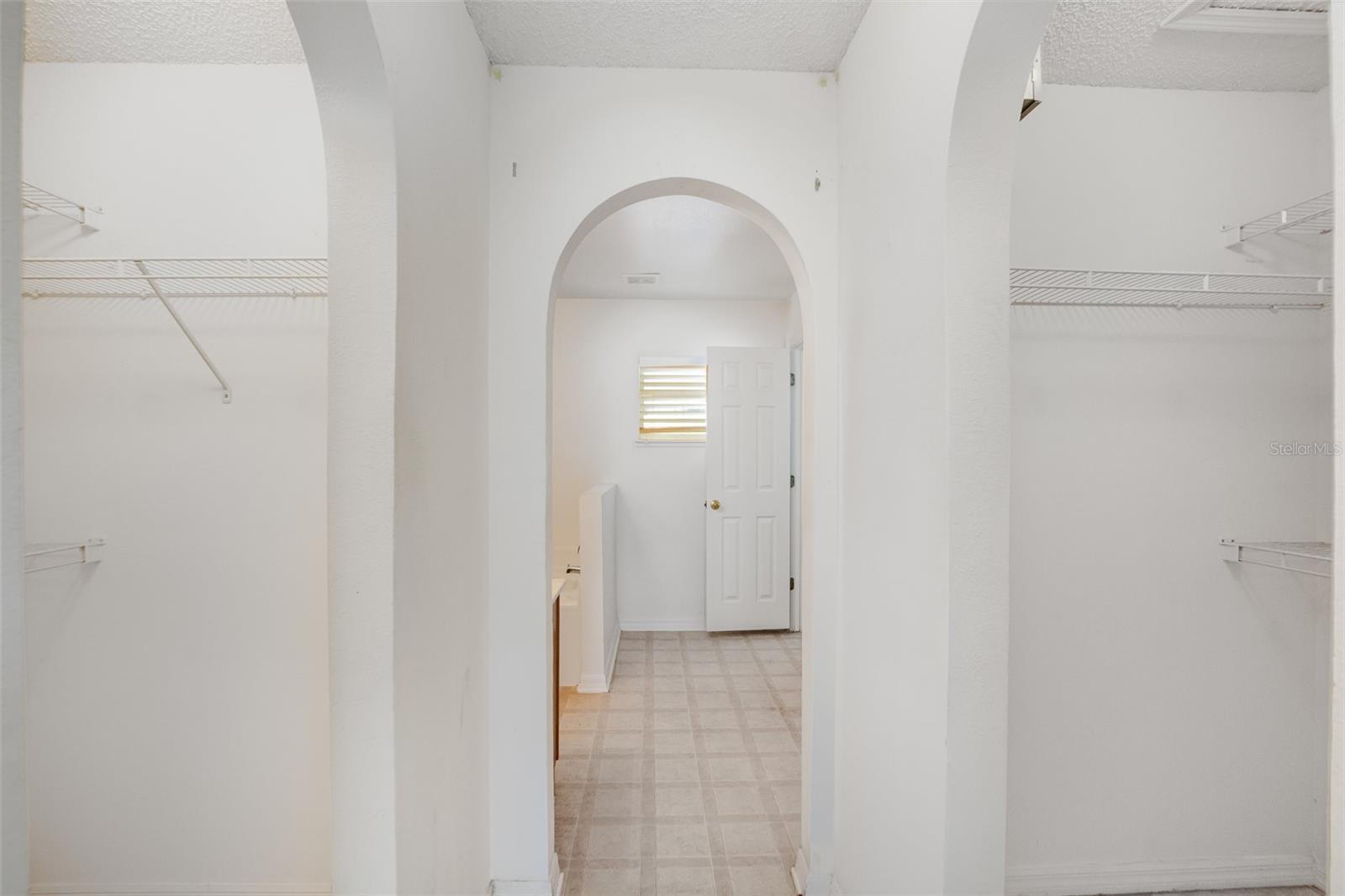 MINNEOLA PINE BLUFF PH 02 LT 98 PB 50 P - Residential