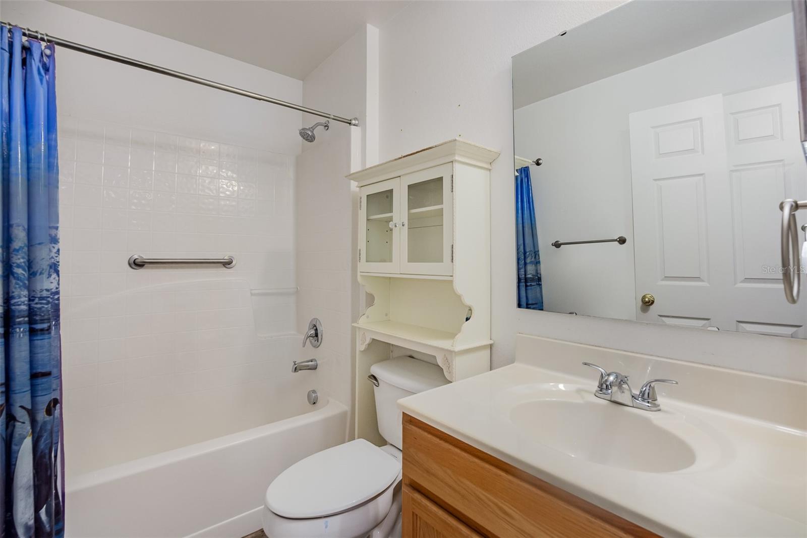 MINNEOLA PINE BLUFF PH 02 LT 98 PB 50 P - Residential