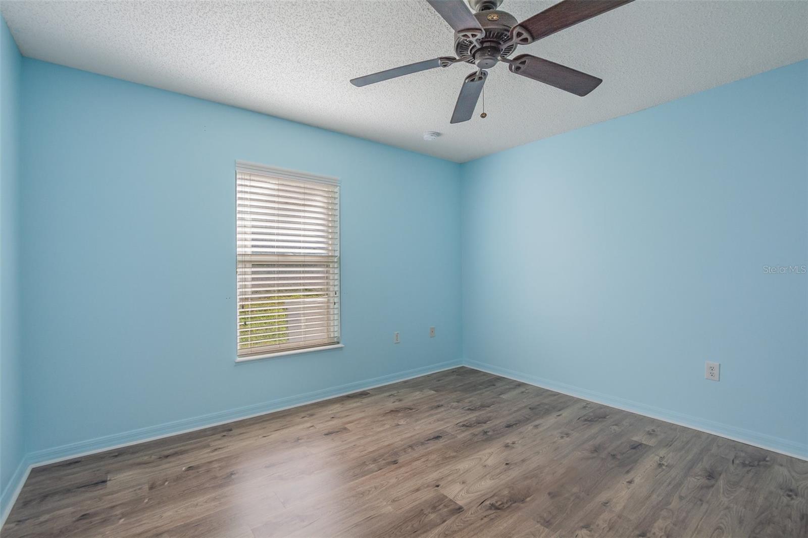 MINNEOLA PINE BLUFF PH 02 LT 98 PB 50 P - Residential