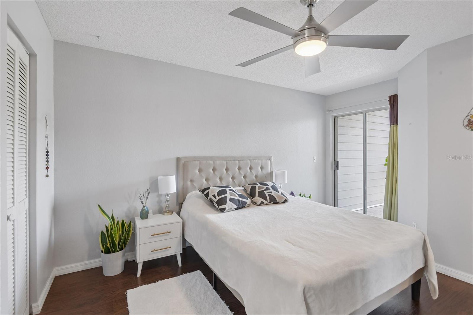 MARINERS WAY AT NEW PORT - Residential