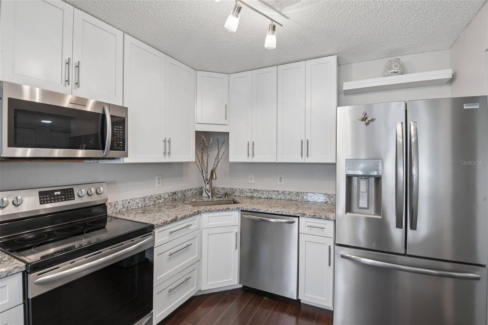 MARINERS WAY AT NEW PORT - Residential