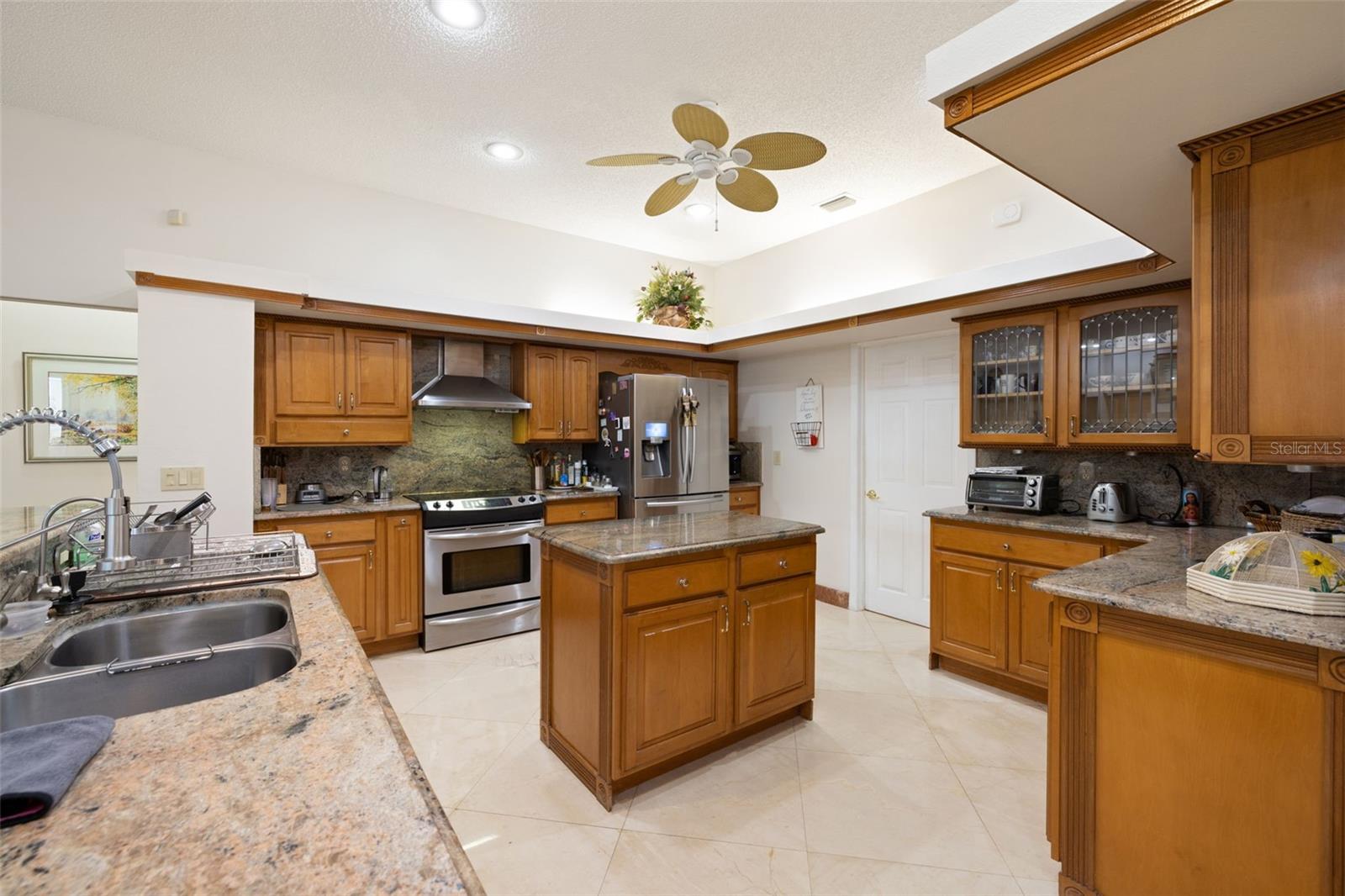 BOOT RANCH - EAGLE WATCH PH B-1 - Residential Lease