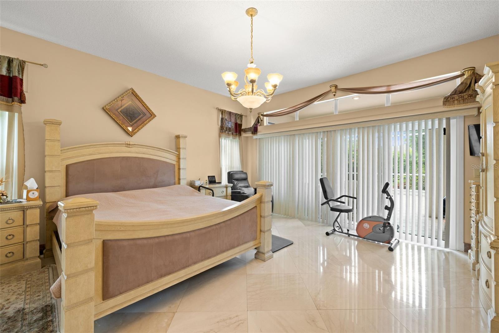 BOOT RANCH - EAGLE WATCH PH B-1 - Residential Lease