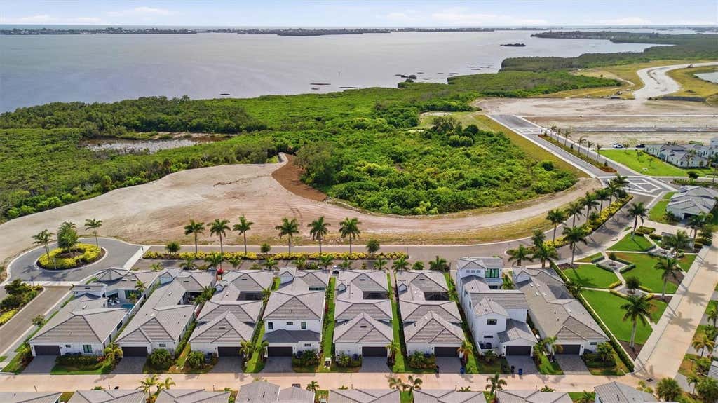 Photo of 6027 Salt Grass Street, Bradenton, FL 34210 (MLS # A4699999)