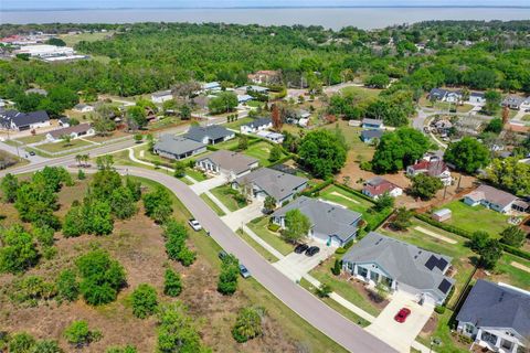 Tiny photo for 16816 Lakemont Avenue, Montverde, FL 34756 (MLS # G5110190)