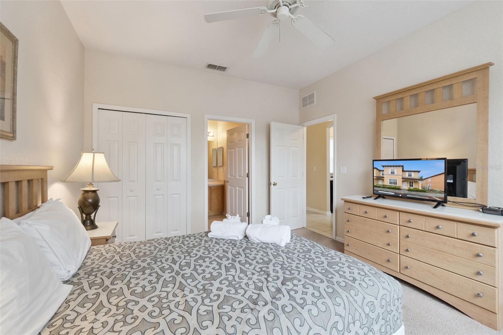 REGAL OAKS - Residential