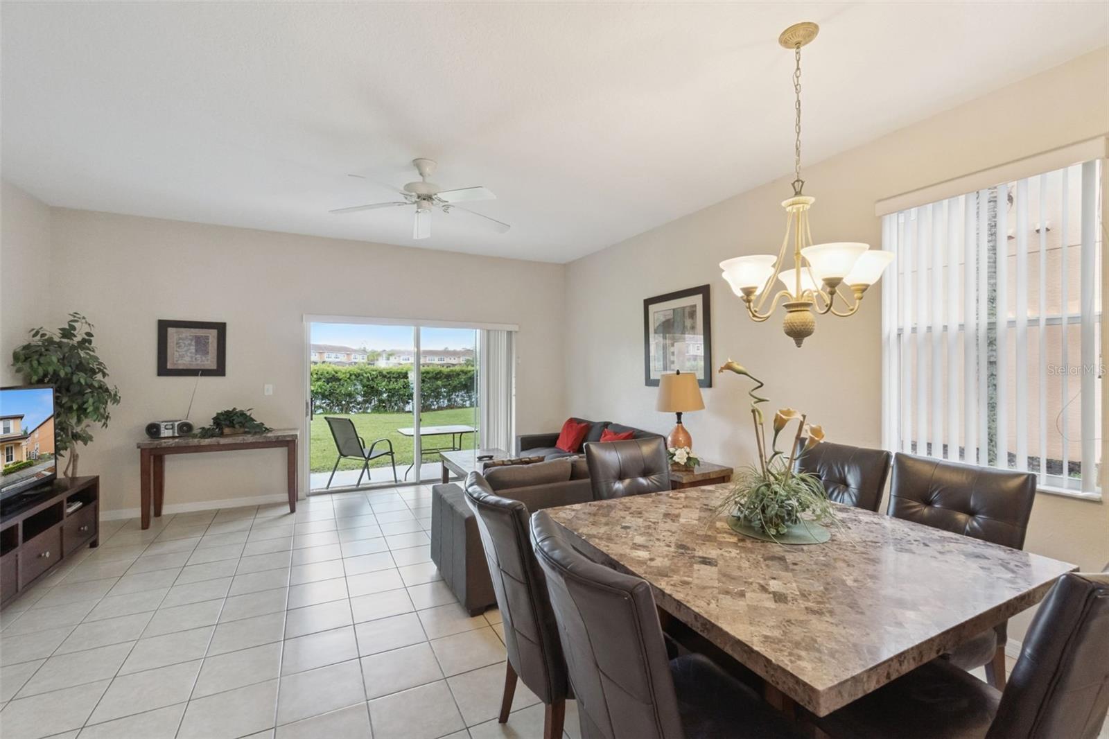 REGAL OAKS - Residential