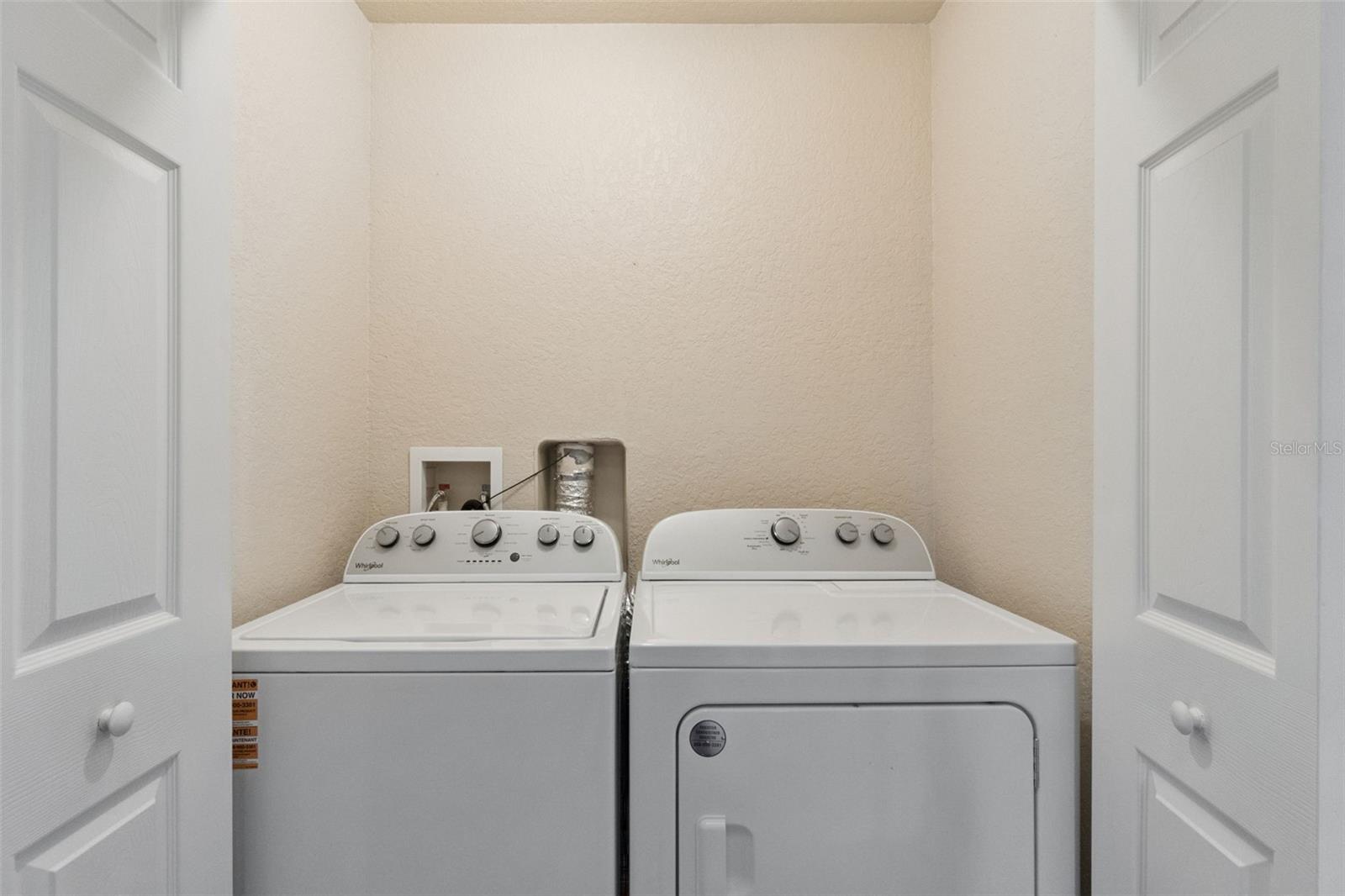 REGAL OAKS - Residential