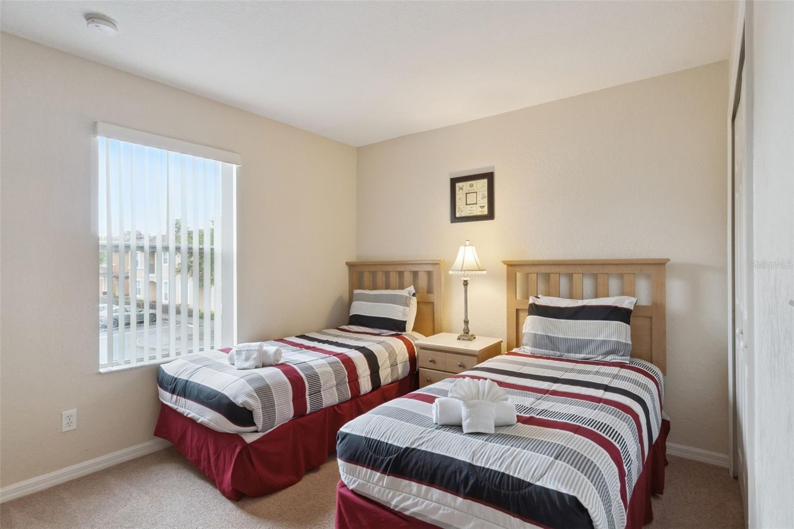 REGAL OAKS - Residential