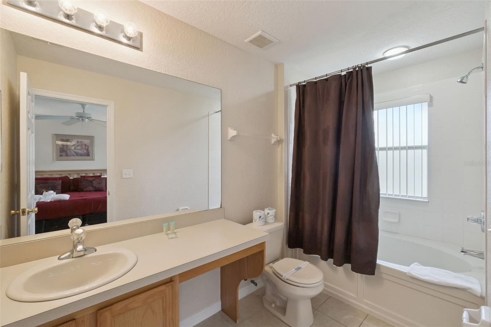 REGAL OAKS - Residential