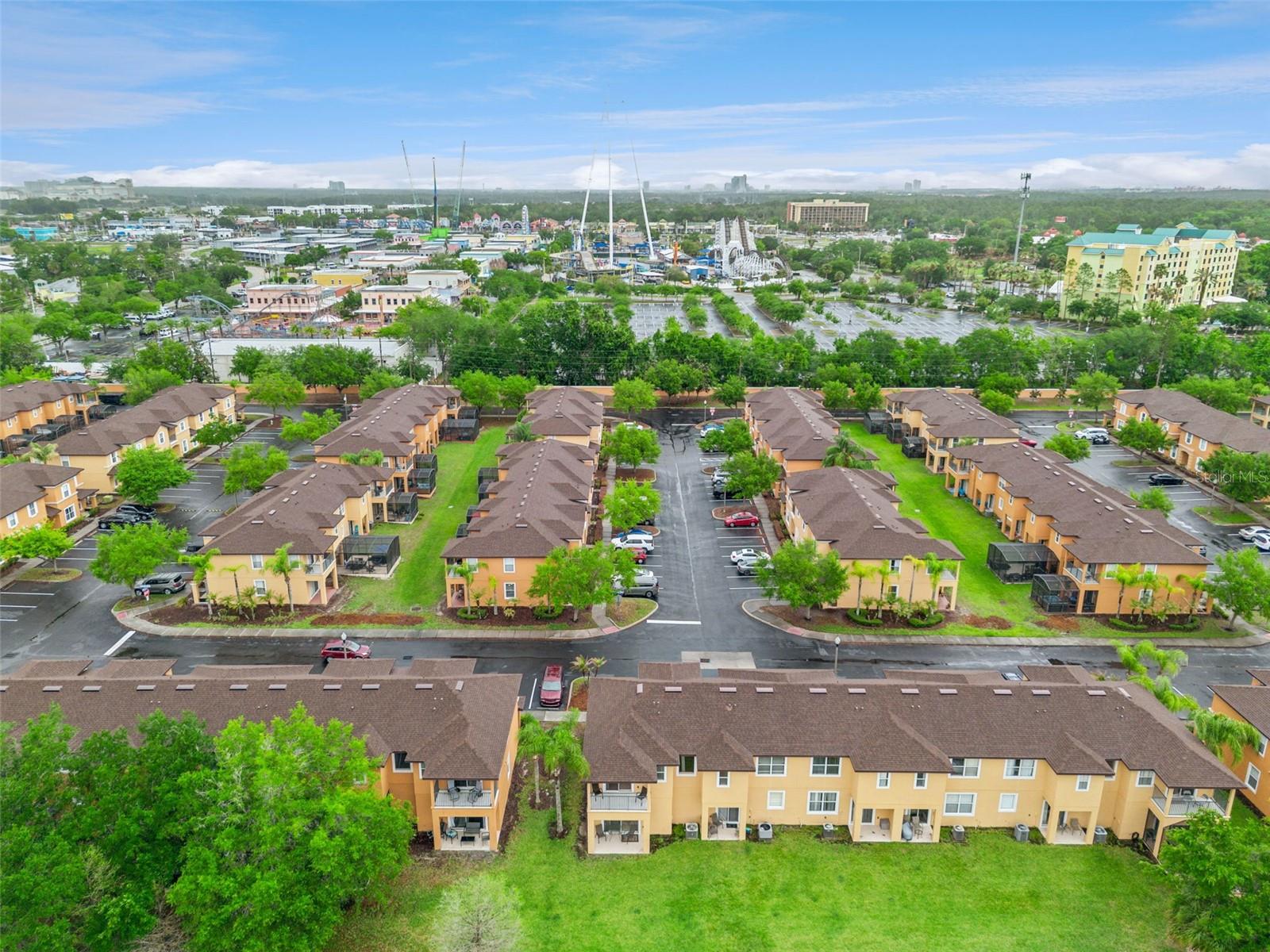 REGAL OAKS - Residential