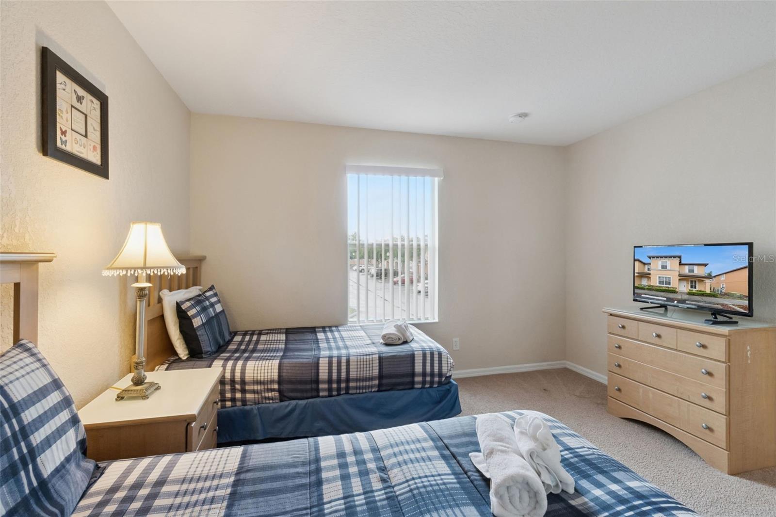 REGAL OAKS - Residential