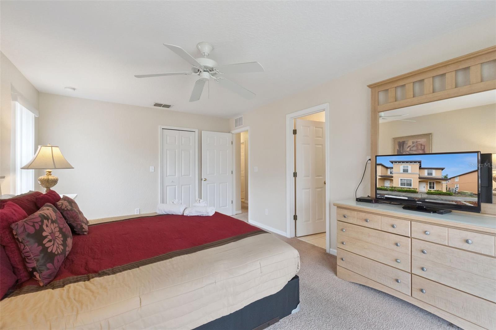 REGAL OAKS - Residential