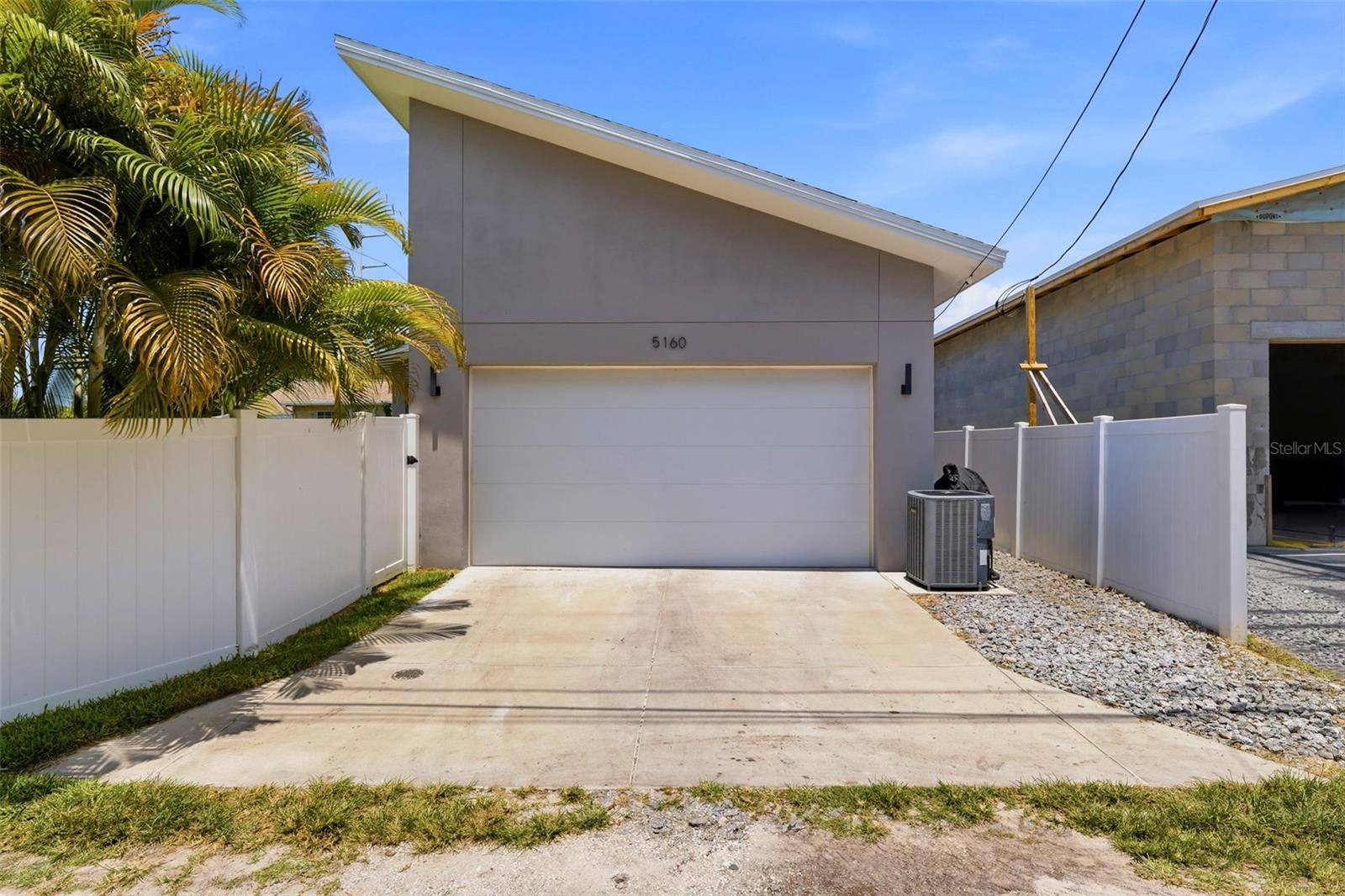 OAK RIDGE 2 - Residential