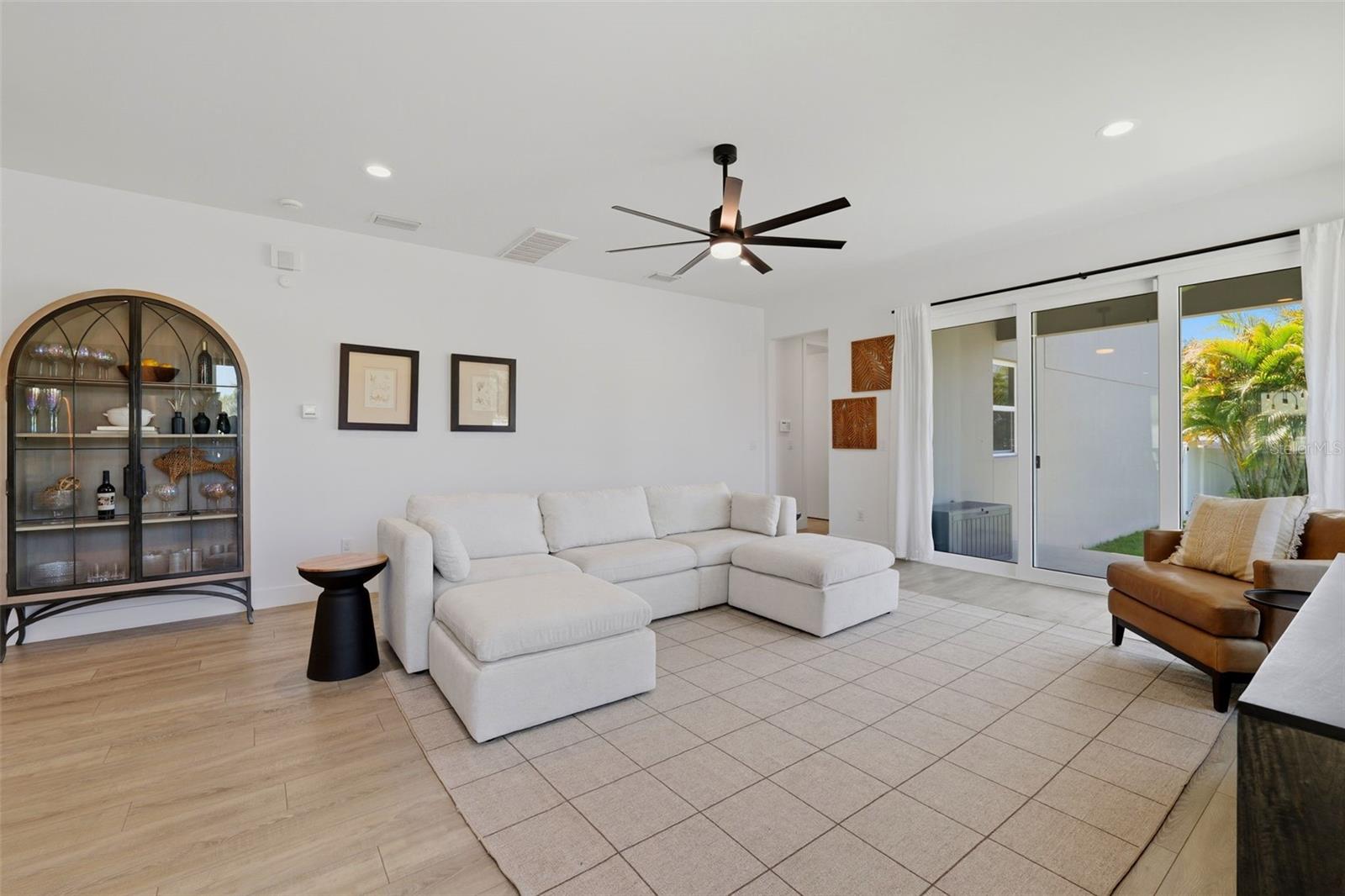 OAK RIDGE 2 - Residential