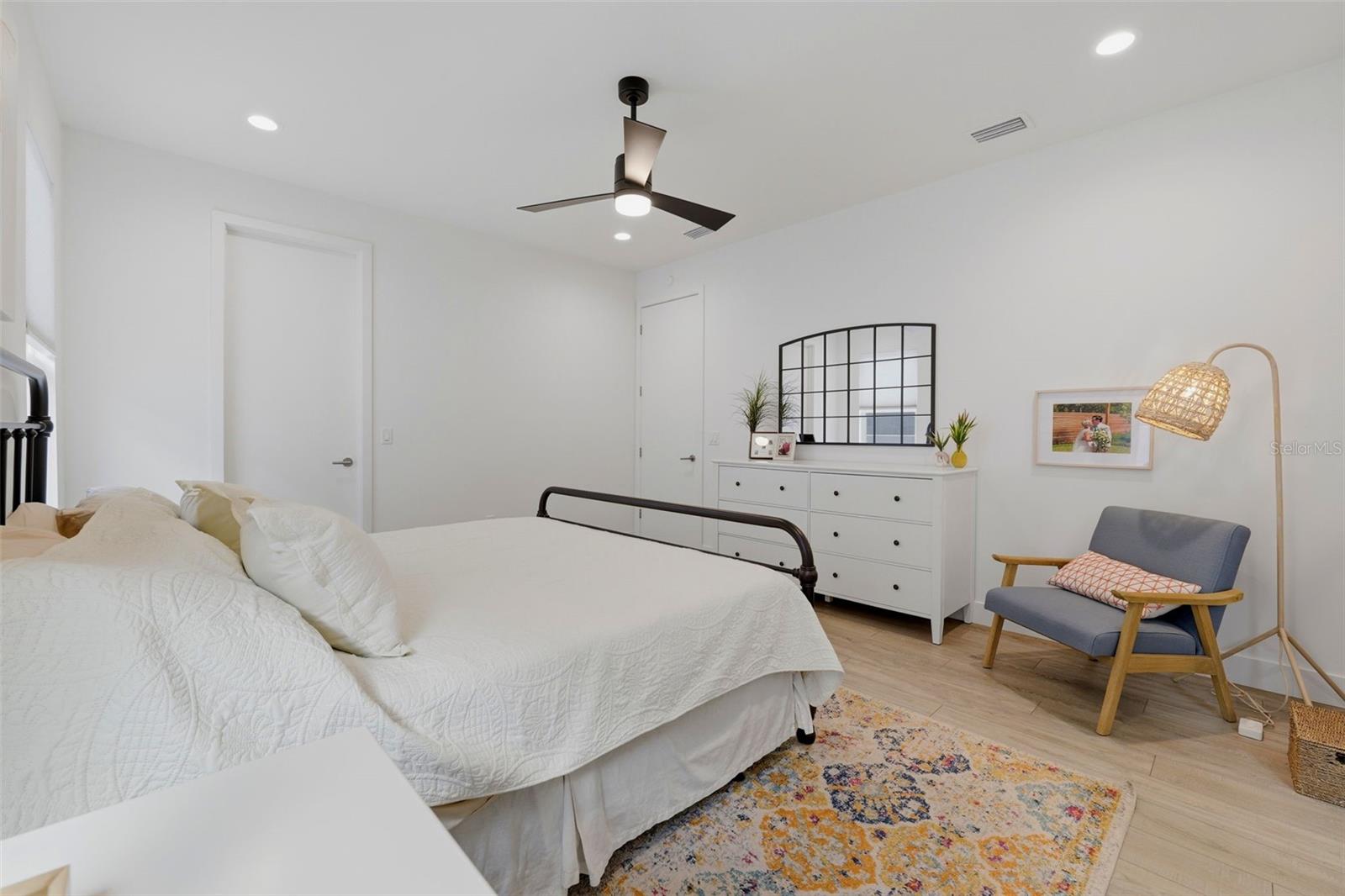 OAK RIDGE 2 - Residential