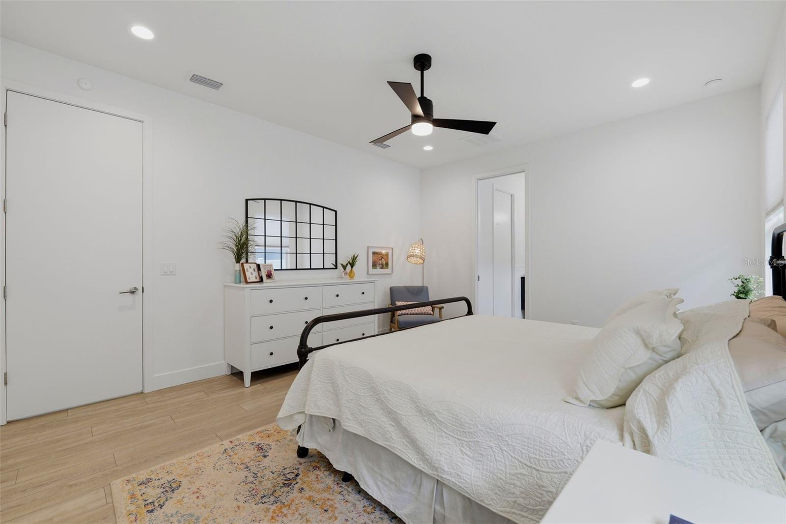 OAK RIDGE 2 - Residential