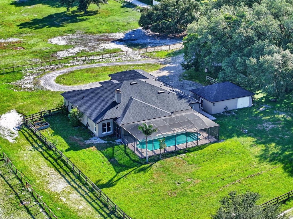 Photo of 15818 Mahoney Drive, Spring Hill, FL 34610 (MLS # TB8551900)