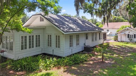 A home in ZEPHYRHILLS