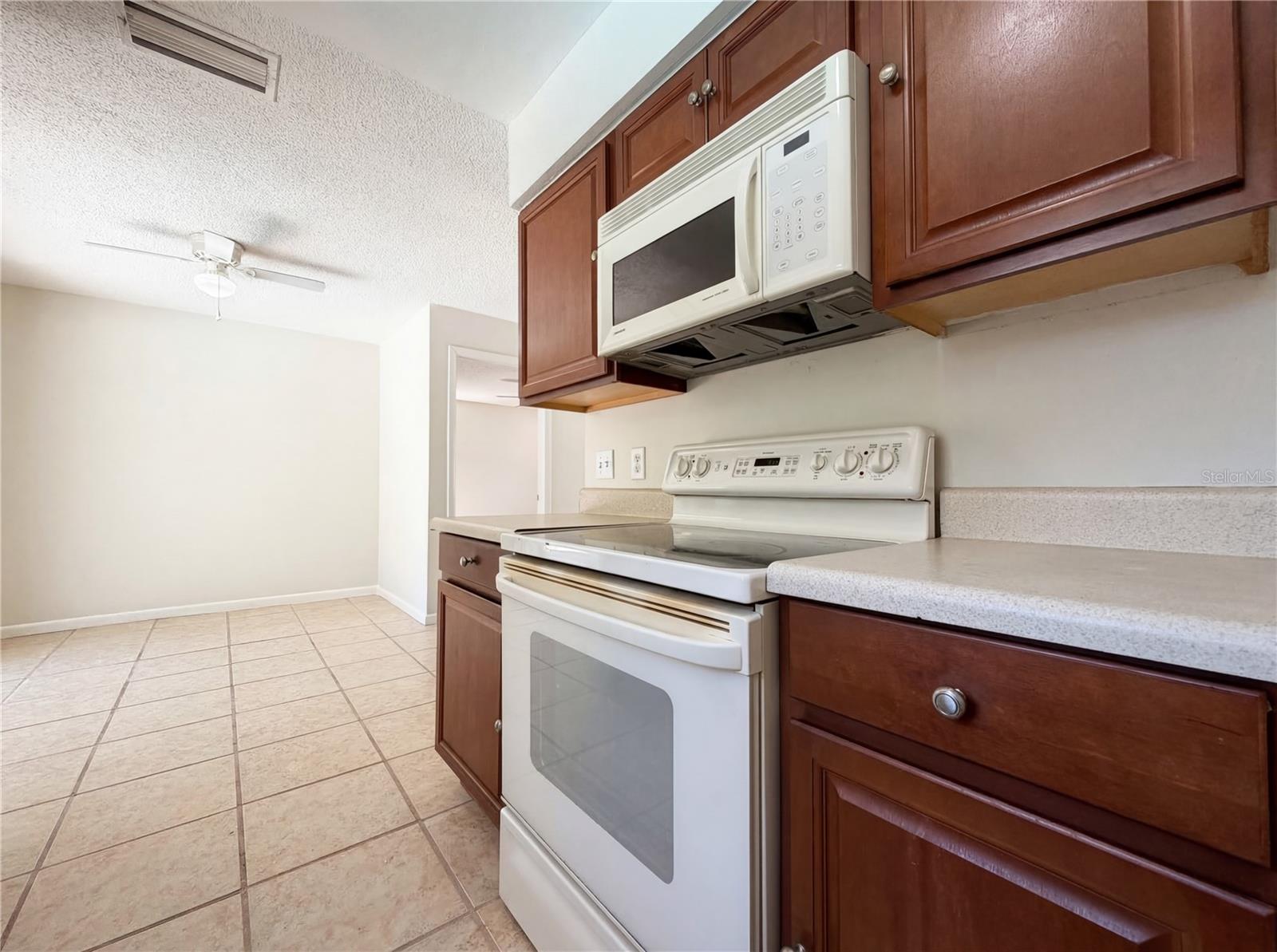 WOODBERY ESTATES - Residential