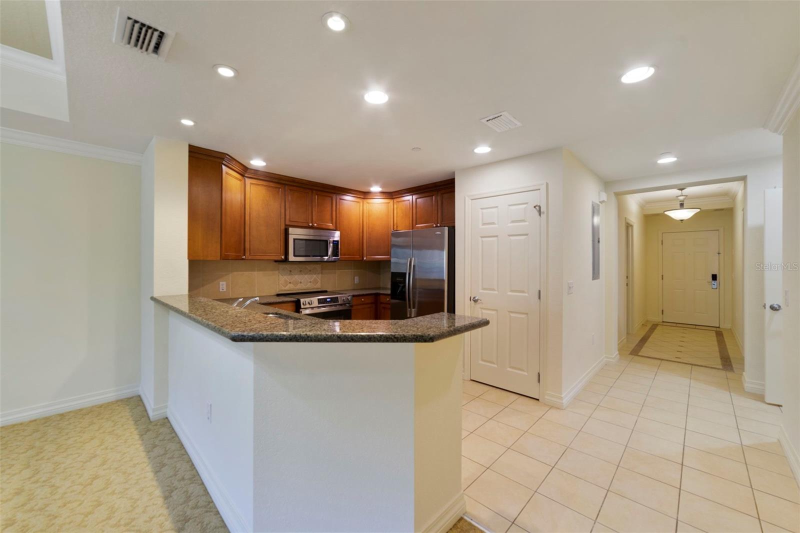 VILLAS AT REUNION SQUARE PH 4 CONDO - Residential